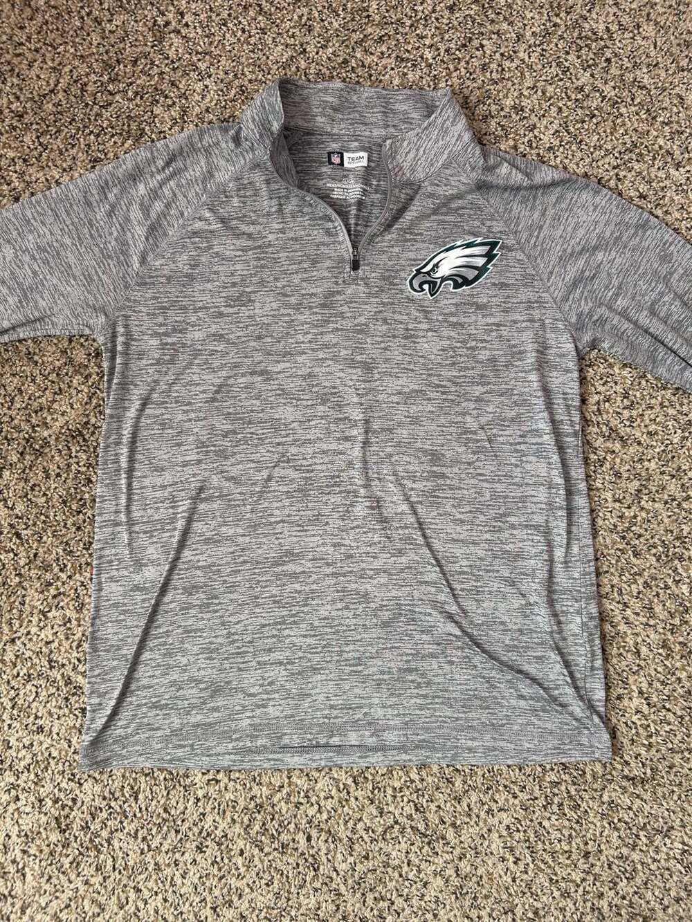 NFL Team Apparel Philadelphia Eagles 1/4 Zip Pullover Size L Gray